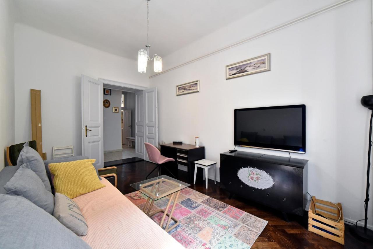 1Br In Central Zagreb & Main Station, Free Parking Apartment Luaran gambar