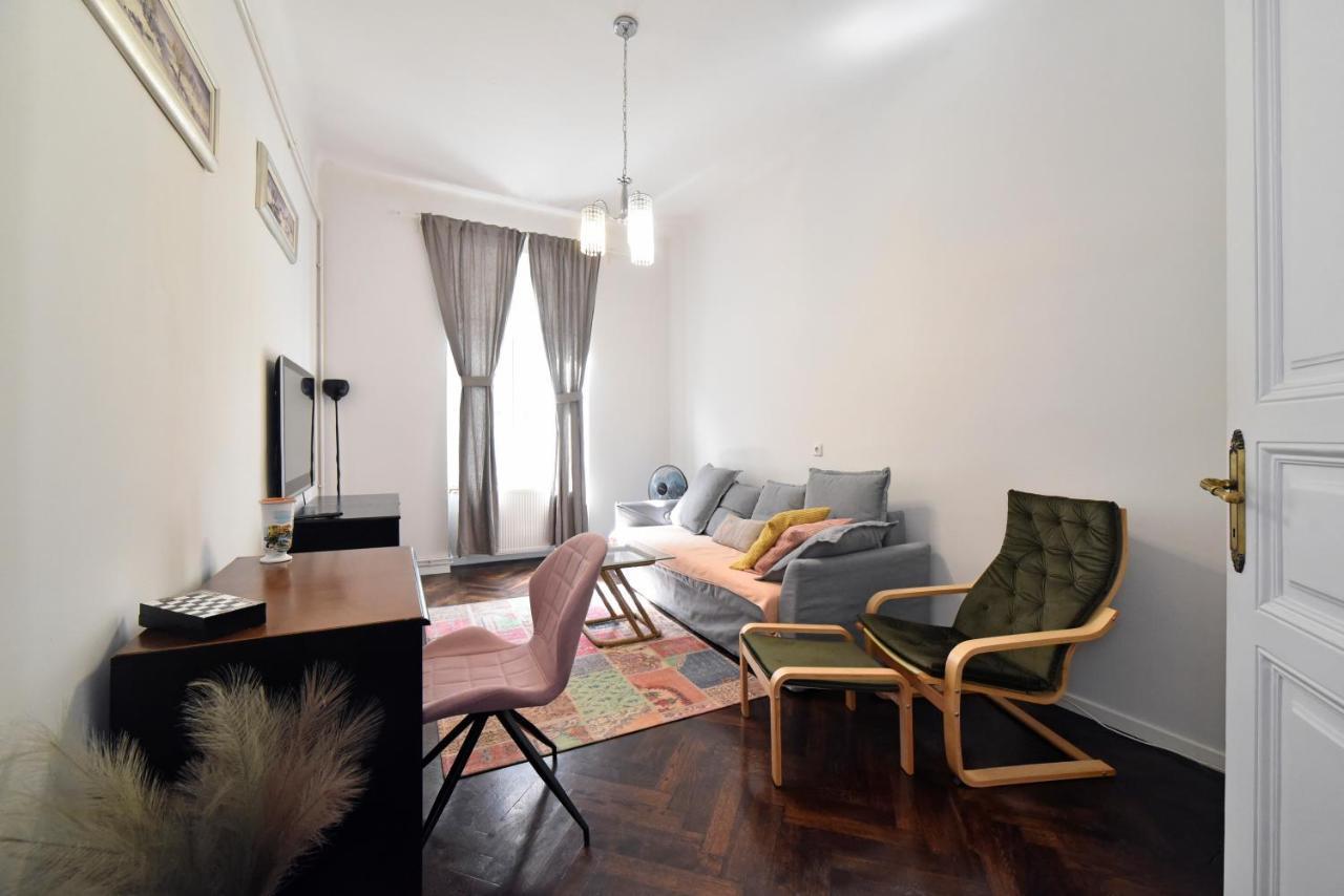 1Br In Central Zagreb & Main Station, Free Parking Apartment Luaran gambar